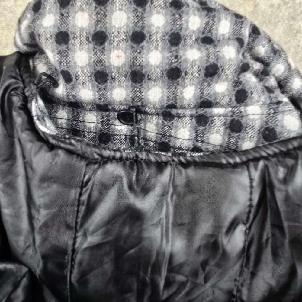 Urban Behavior Womens Black & White Plaid Sleeveless Button-Front Vest Medium - Picture 6 of 9